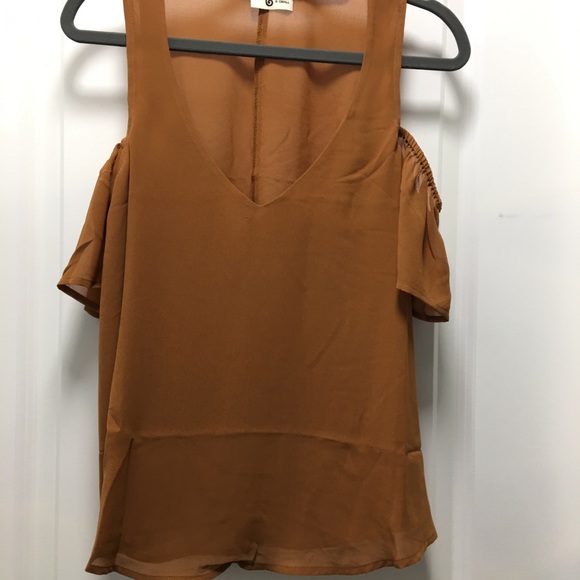 Show Me your MuMu top, size Xsmall, NWT - Picture 4 of 6